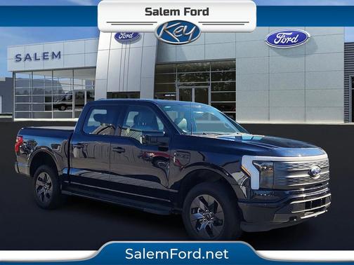 2023 Ford F-150 Lightning LARIAT
