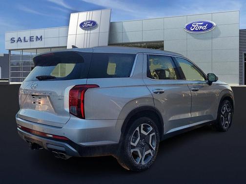 2025 Hyundai PALISADE SEL Premium