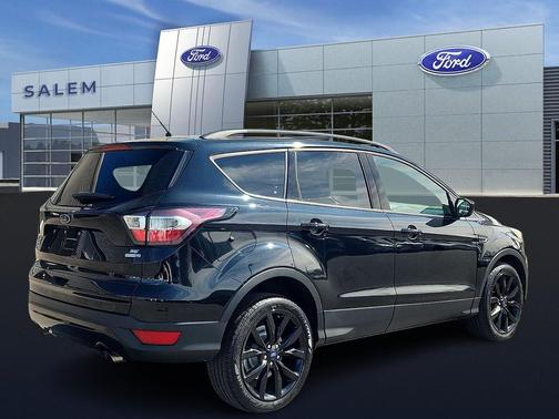 Shadow Black 2017 Ford Escape SE