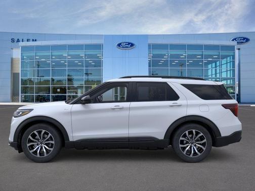 Space White Metallic 2026 Ford Explorer ST-Line