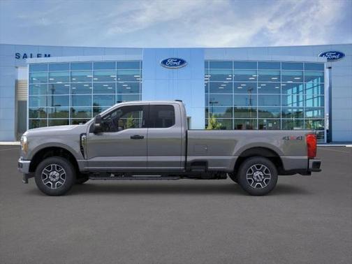 2025 Ford F-350 XLT