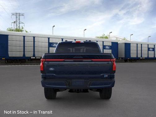 2025 Ford F-150 Lightning LARIAT