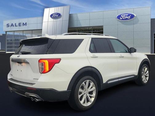 2023 Ford Explorer Platinum