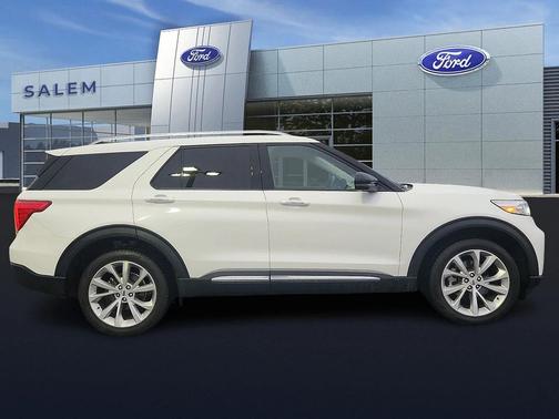 2023 Ford Explorer Platinum