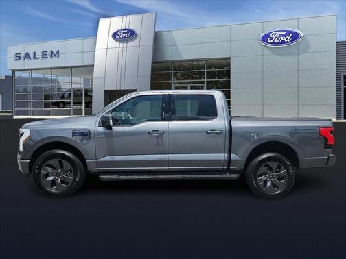2024 Ford F-150 Lightning LARIAT