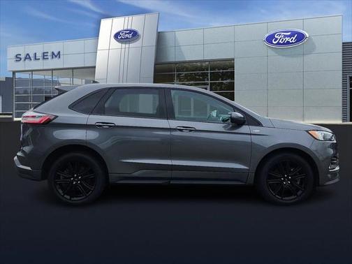 2022 Ford Edge ST Line