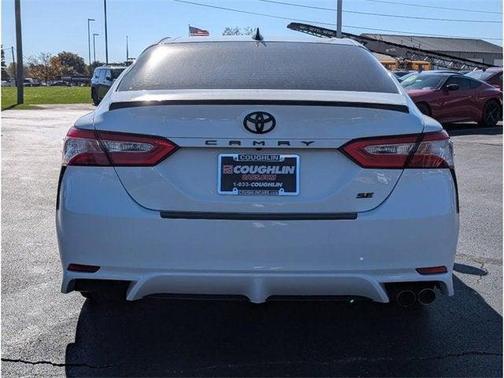 2020 Toyota Camry SE