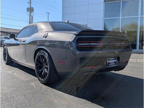 2016 Dodge Challenger SRT Hellcat