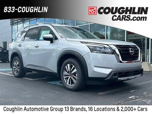 2025 Nissan Pathfinder SL 4WD