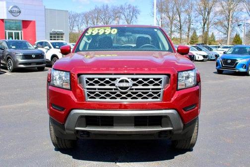 2024 Nissan Frontier SV