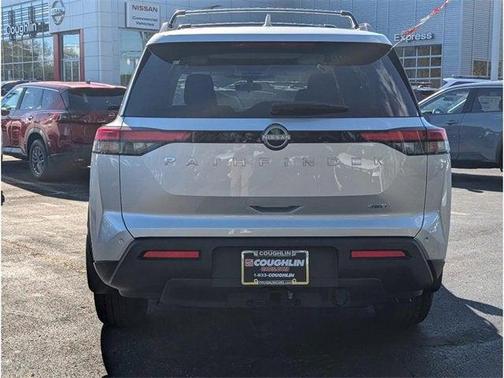 2025 Nissan Pathfinder SV 4WD