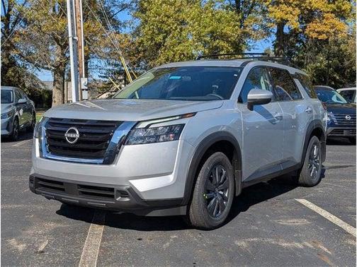 2025 Nissan Pathfinder SV 4WD
