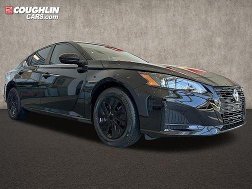 2025 Nissan Altima S FWD