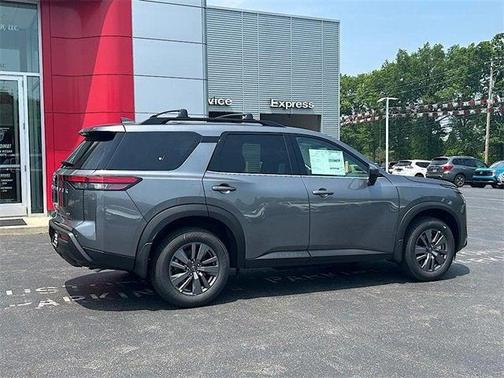 2025 Nissan Pathfinder SV 4WD