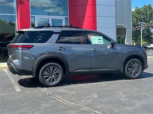 2025 Nissan Pathfinder SV 4WD