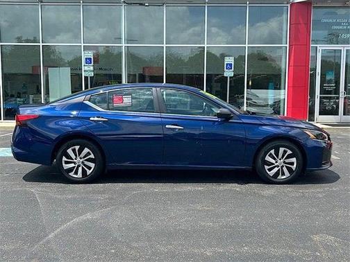 2024 Nissan Altima S FWD