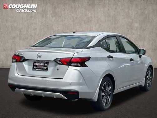 2025 Nissan Versa 1.6 S