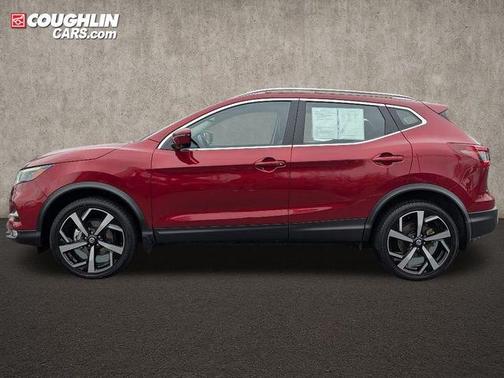 2022 Nissan Rogue Sport SL