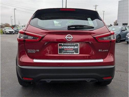 2022 Nissan Rogue Sport SL