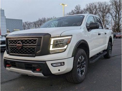 2024 Nissan Titan PRO-4X