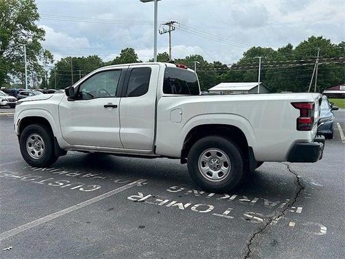 2025 Nissan Frontier S