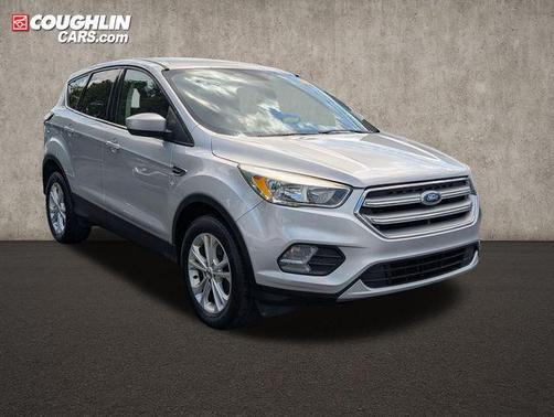 Ingot Silver 2017 Ford Escape SE