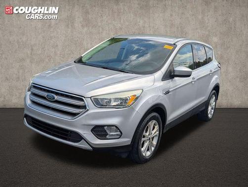 Ingot Silver 2017 Ford Escape SE