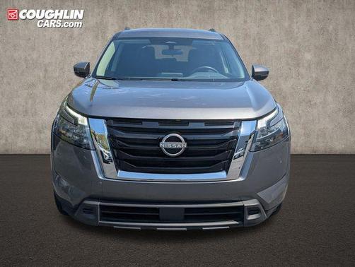 Gun Metallic 2025 Nissan Pathfinder SV 4WD