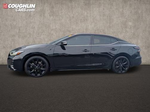 2022 Nissan Maxima SR Xtronic CVT