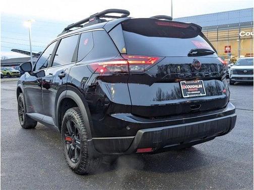 2025 Nissan Rogue Rock Creek