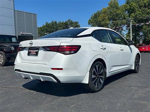 2025 Nissan Sentra SV