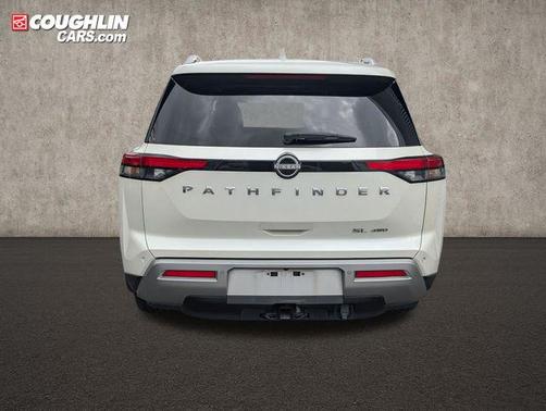 Pearl White Tricoat 2023 Nissan Pathfinder SL 4WD