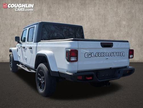 2022 Jeep Gladiator Altitude 4x4