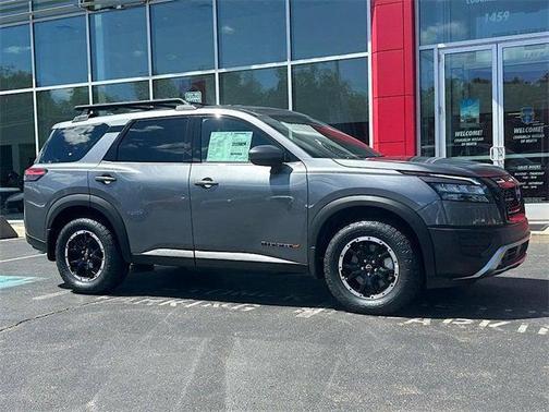 2025 Nissan Pathfinder Rock Creek 4WD
