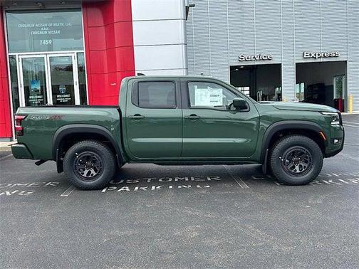 2025 Nissan Frontier PRO-4X