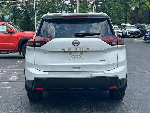 2025 Nissan Rogue SV