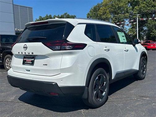 2026 Nissan Rogue SV