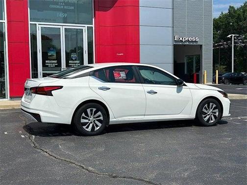 2024 Nissan Altima S FWD