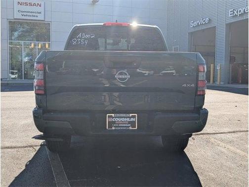 2025 Nissan Frontier SV