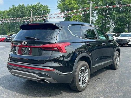 2023 Hyundai SANTA FE SE