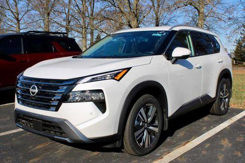 2025 Nissan Rogue SL