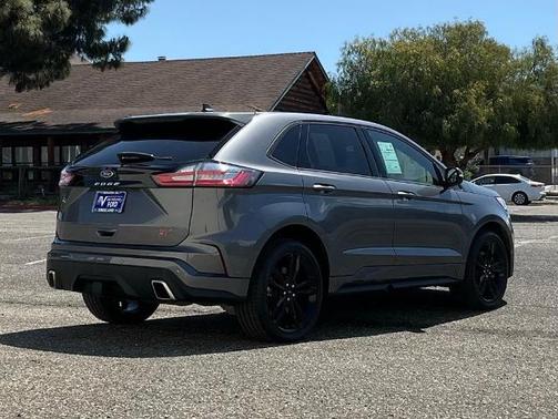 2021 Ford Edge ST