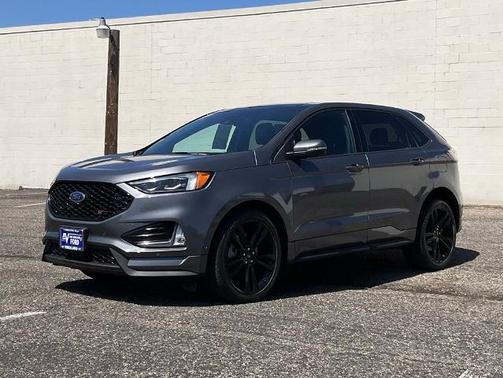 2021 Ford Edge ST