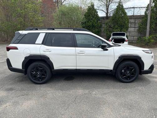 Crystal White Pearl 2026 Subaru Outback Limited