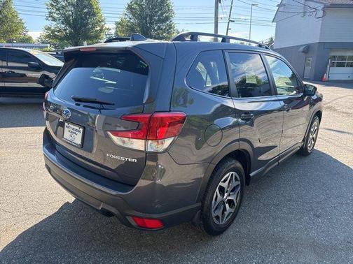 Gray Metallic 2022 Subaru Forester Premium