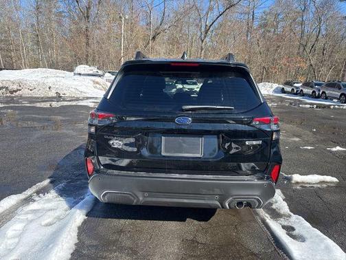 Crystal Black Silica 2025 Subaru Forester Hybrid Limited