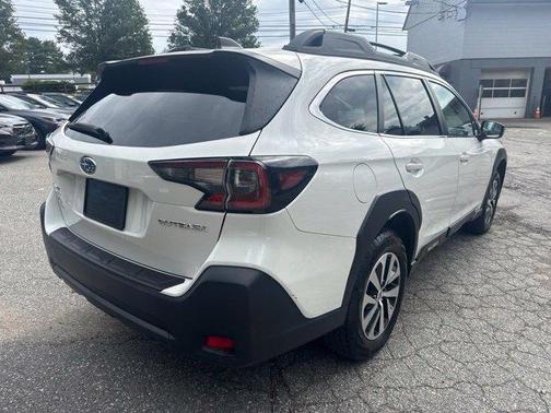 Crystal White Pearl 2024 Subaru Outback Premium