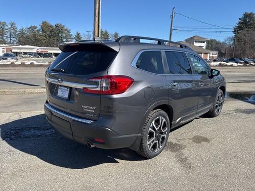 Magnetite Gray Metallic 2024 Subaru Ascent Touring