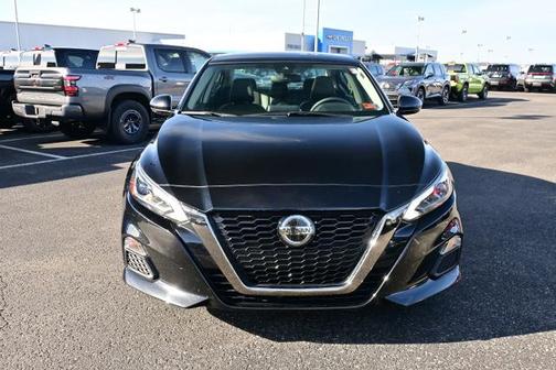 2020 Nissan Altima 2.5 SR