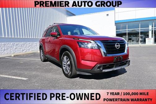 2023 Nissan Pathfinder SL